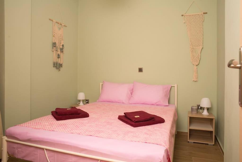 Deluxe Apartment In The Center Kalamata Esterno foto