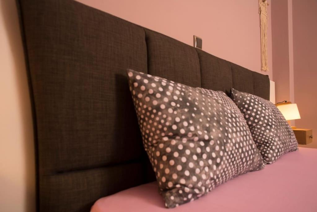Deluxe Apartment In The Center Kalamata Esterno foto